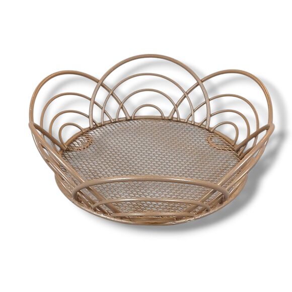 Pier 1 Imports Ardola Tray Gold Metal Mesh Fruit Basket Decorative Serving 8x3x3 - Picture 1 of 7
